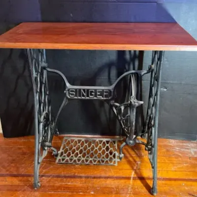 Vintage Singer Treadle Sewing Base: Lot A
