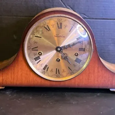 Vintage W. Hair “Tradition” Mantel Clock