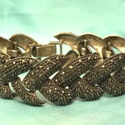 Sale Photo Thumbnail #107: Sterling wide woven link bracelet