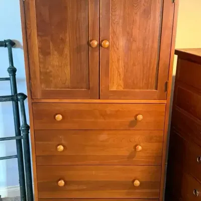 Sale Photo Thumbnail #150: Ethan allen american impressions door chest
