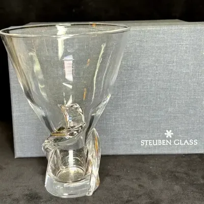 Sale Photo Thumbnail #106: Steuben crystal vase