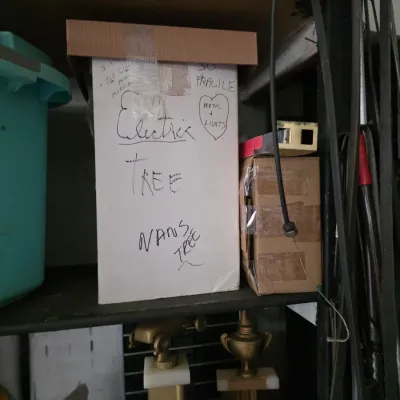 Estate sale photo