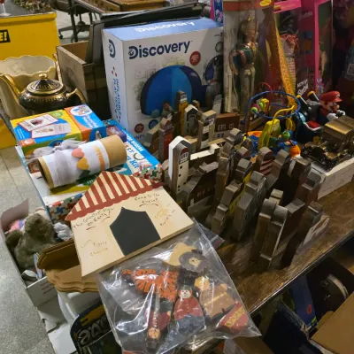 Sale Photo Thumbnail #39