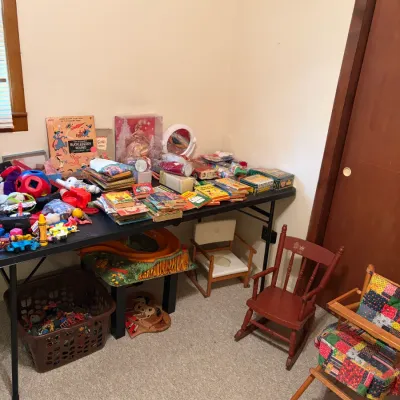 Estate sale photo