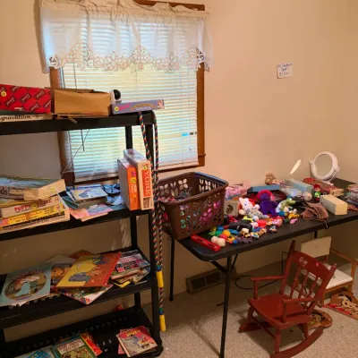 Estate sale photo