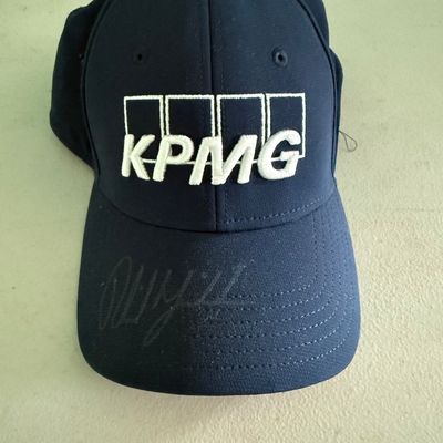 Sale Photo Thumbnail #429: This is a Callaway brand cap. The autograph is on the brim, in what appears to be metallic Sharpie, or other marker. This piece has not been authenticated. The size is believed to be large. Pre-auction estimate: $150-$300.