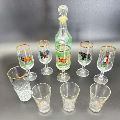 Blatz Beer Glasses Set Decanter Vintage Barware