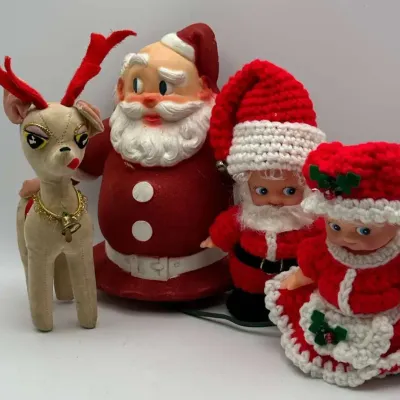 Retro Light Up Santa Reindeer Crochet Dolls Christmas Figurine Set