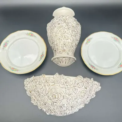 KPM Porcelain Wall Pocket Floral Plates Set Gold Trim