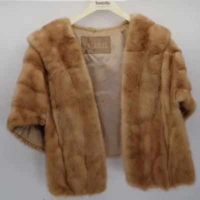 Lazarus Blonde Mink Fur Stole – Genuine Fur Shoulder Wrap