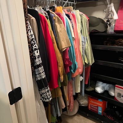 Sale Photo Thumbnail #32