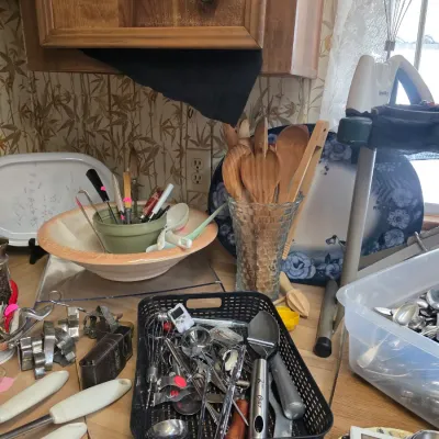 Estate sale photo