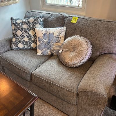 Sale Photo Thumbnail #61