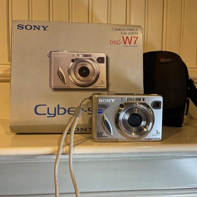 Sale Photo Thumbnail #73: Original box, accessories including case and cord and instructions 
Great condition