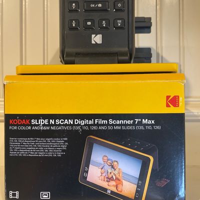Sale Photo Thumbnail #61: Comes in original box with cord, accessories and original instruction booklet
