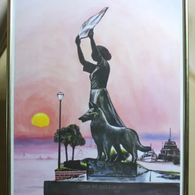 'Waving Girl Statue' Framed Artwork
$35.00
25in. x 19in.