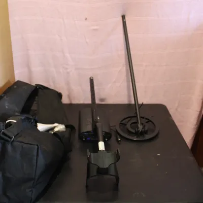 Bounty Hunter Metal Detector (NEW)
$80.00