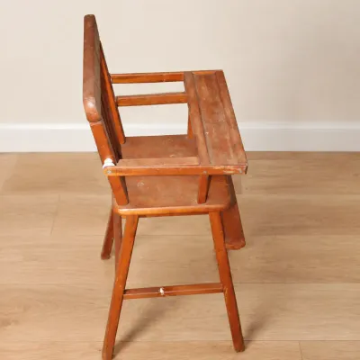 Vintage Wood Doll High chair
$30.00
12" x 10" x 26"