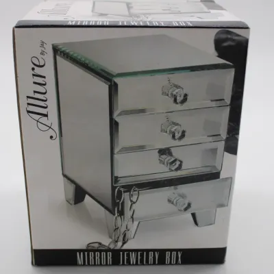 Mirror Jewelry Box (NEW IN BOX)
$25.00