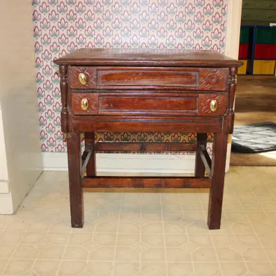 Antique Wooden Side Table with 2 Drawers
$20.00
21.5in. x 17in. x 22in.
1 Hardware knob is missing