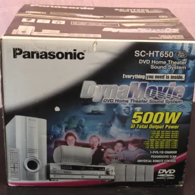 Panasonic SC-HT650 Dyna Movie DVD Home theater Sound system (NEW IN BOX)
$200.00