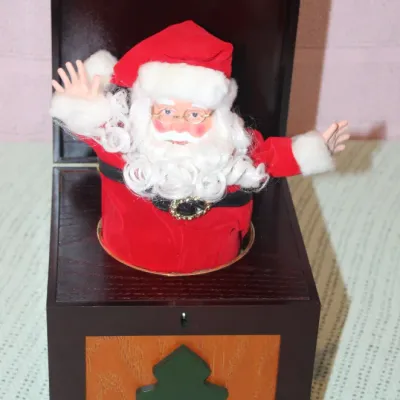 Vintage Santa Jack-In-The-Box
$50.00