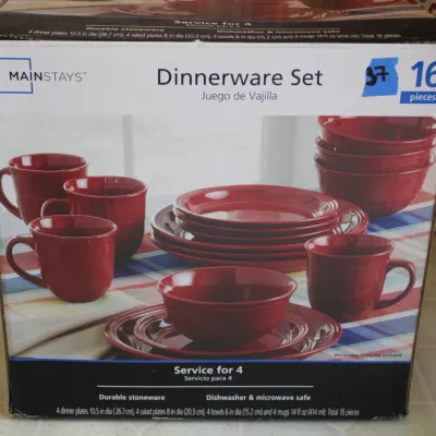 MAINSTAY Red 16-Piece Dinner Ware Set (NEW IN BOX)
$25.00