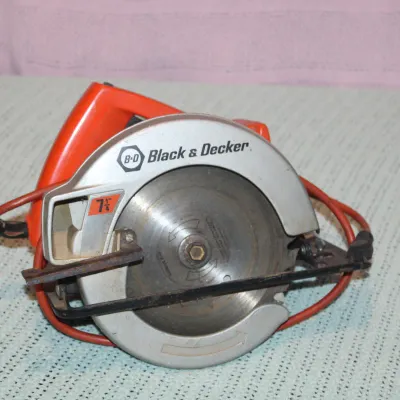 Black & Decker Electric Hand Saw
$30.00