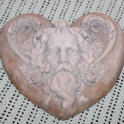 Vintage Hayes Parker Heart Wall Plaque
$30.00