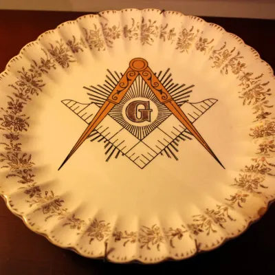 Vintage 10in. Masonic Plate
$15.00