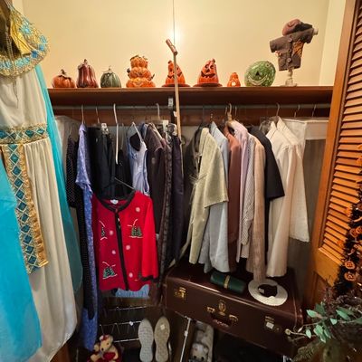 Sale Photo Thumbnail #327