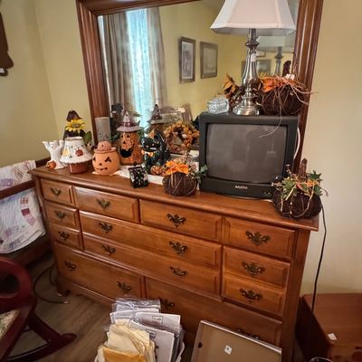 Sale Photo Thumbnail #307