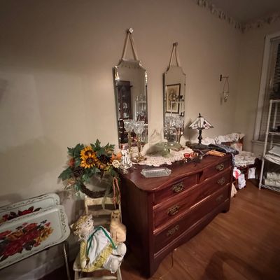 Sale Photo Thumbnail #471