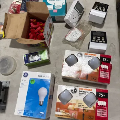 Sale Photo Thumbnail #390