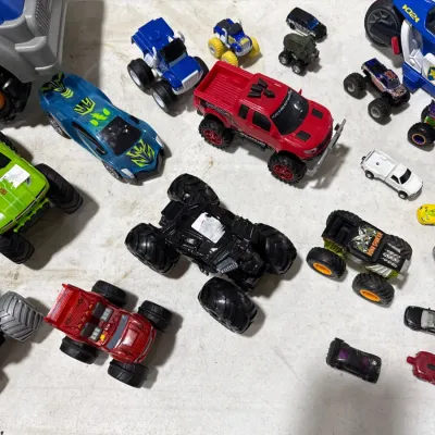 Sale Photo Thumbnail #264