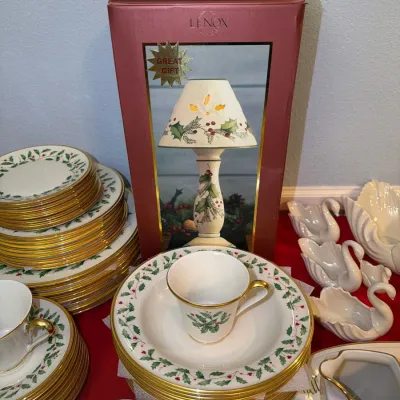 Sale Photo Thumbnail #321