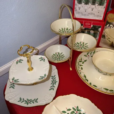Sale Photo Thumbnail #316