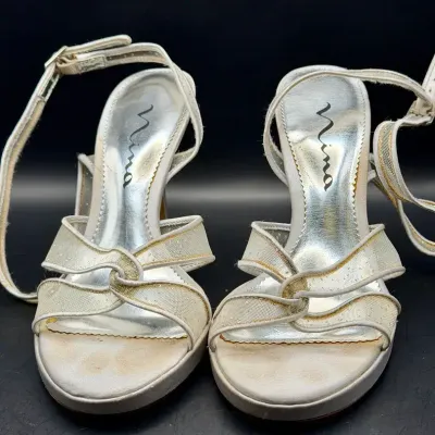 Nina metallic silver and champagne strappy open-toe high heels Size 7