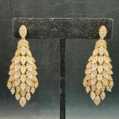 Vintage Style Sparkling Earrings 