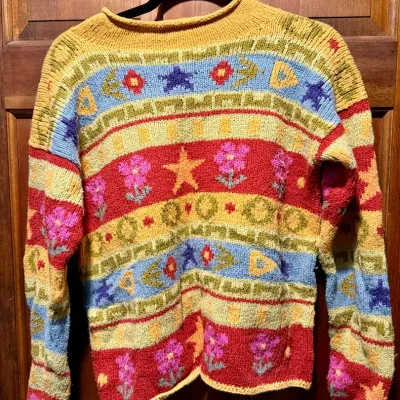 100% Cotton Hand Loomed Peruvian Planet Earth Sweater Size Small 
