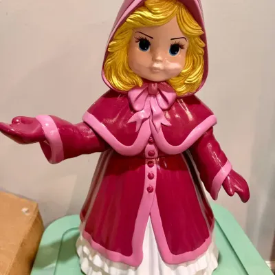 20” Tall Vintage Ceramic Caroler Figurine