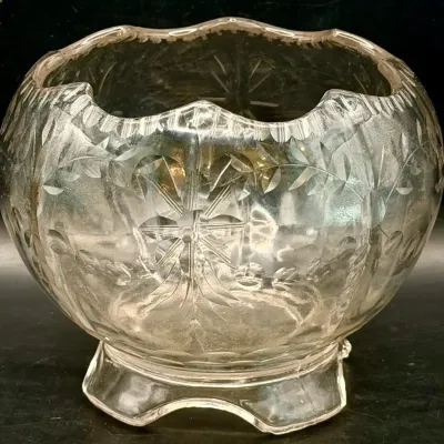 UV Reactive Footed Rose Bowl