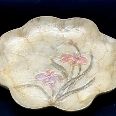Hawaiian Capiz shell Dish