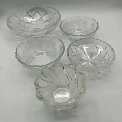 Glass Bowls with Patterns 4.5-8" (5)