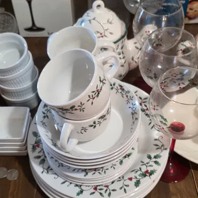 Sale Photo Thumbnail #29: Dinnerware, glasses etc
