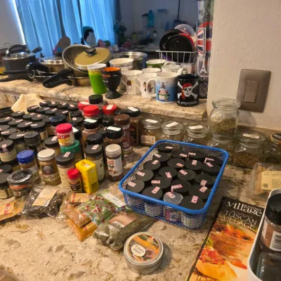 Sale Photo Thumbnail #18: Spices and kitchen items
