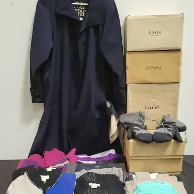 Women's Wardrobe (Shoes & Clothing) (WH14)
