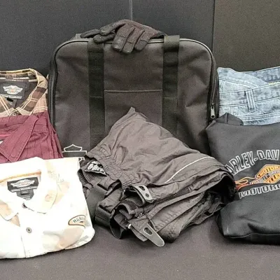 Motorcycle Gear (feat. Harley-Davidson) (WH1)
