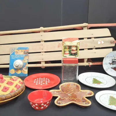 Christmas Collectables (WH9)