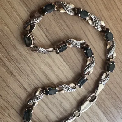 Sale Photo Thumbnail #15: 10K Bracelet